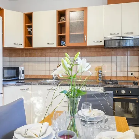 Boulder * Donji Okrug (Ciovo)