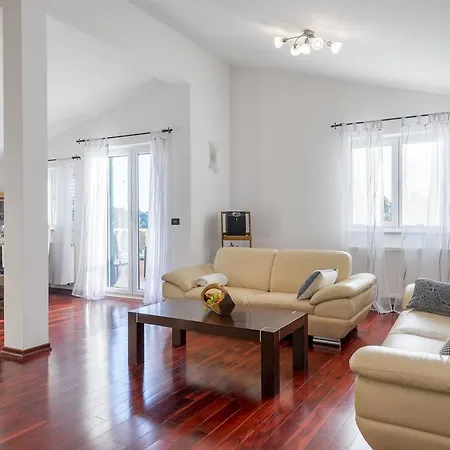 Boulder וילה Donji Okrug (Ciovo)