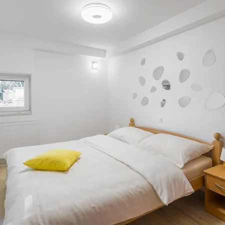 Boulder וילה Donji Okrug (Ciovo)