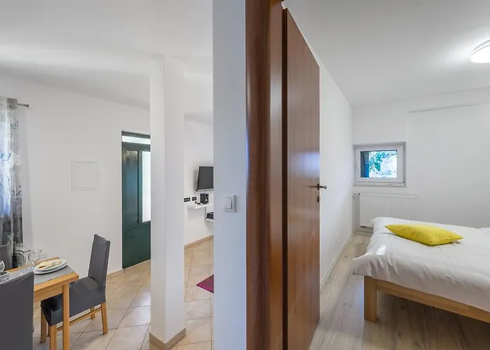 Boulder Villa