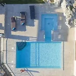 Boulder Villa