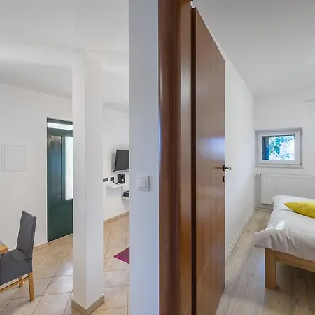 Boulder Villa